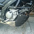 Προστατευτική ποδιά καρίνα αλουμινίου SUZUKI V-STROM 650 HD