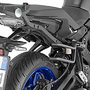 Πλαϊνες Βάσεις GIVI TR2148 Για Yamaha Tracer 700 20-22