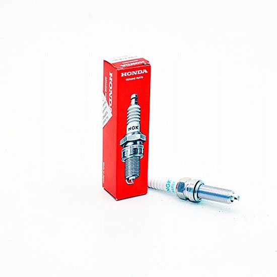 SPARK PLUG GENUINE HONDA SH300 LMAR8A-9