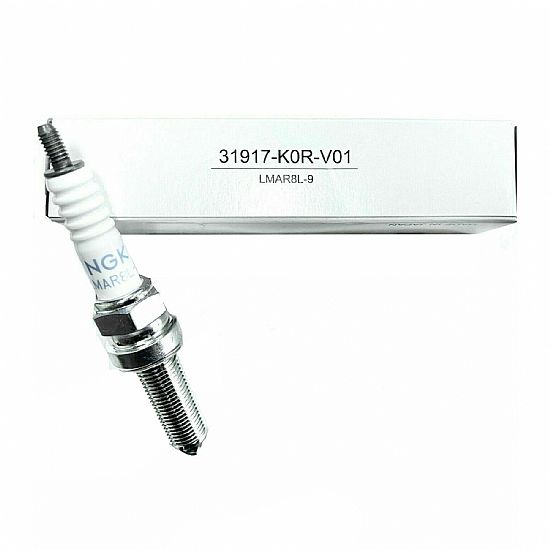 GENUINE HONDA SPARK PLUG SH 125 150 35020-21 LMAR8L-9
